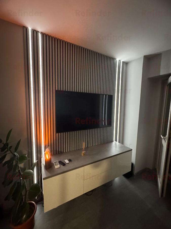 vanzare garsoniera 40mp | Vitan Mall | etaj 7/8 | bloc dupa 1990 | renovata| amenajata premium | - foto 2