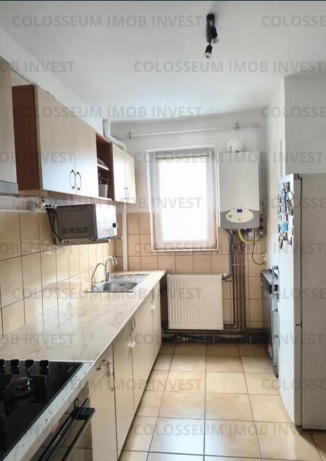 Apartament 2 camere, semidecomandat - zona Tractorul - foto 3