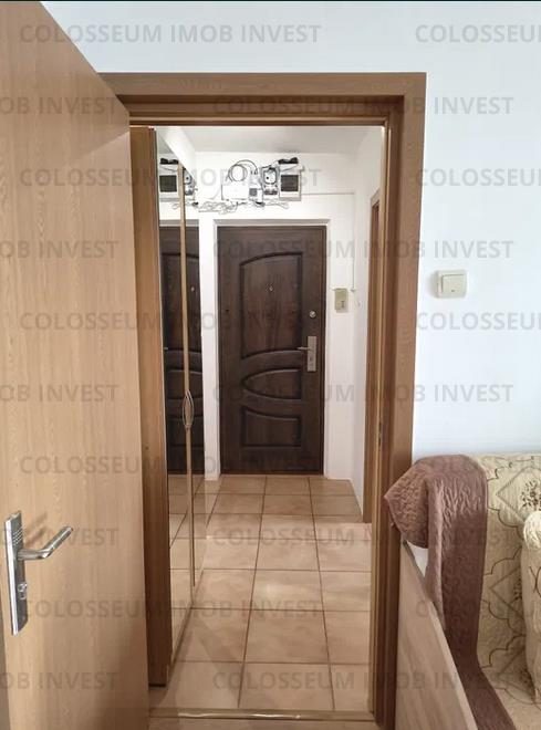 Apartament 2 camere, semidecomandat - zona Tractorul - foto 6