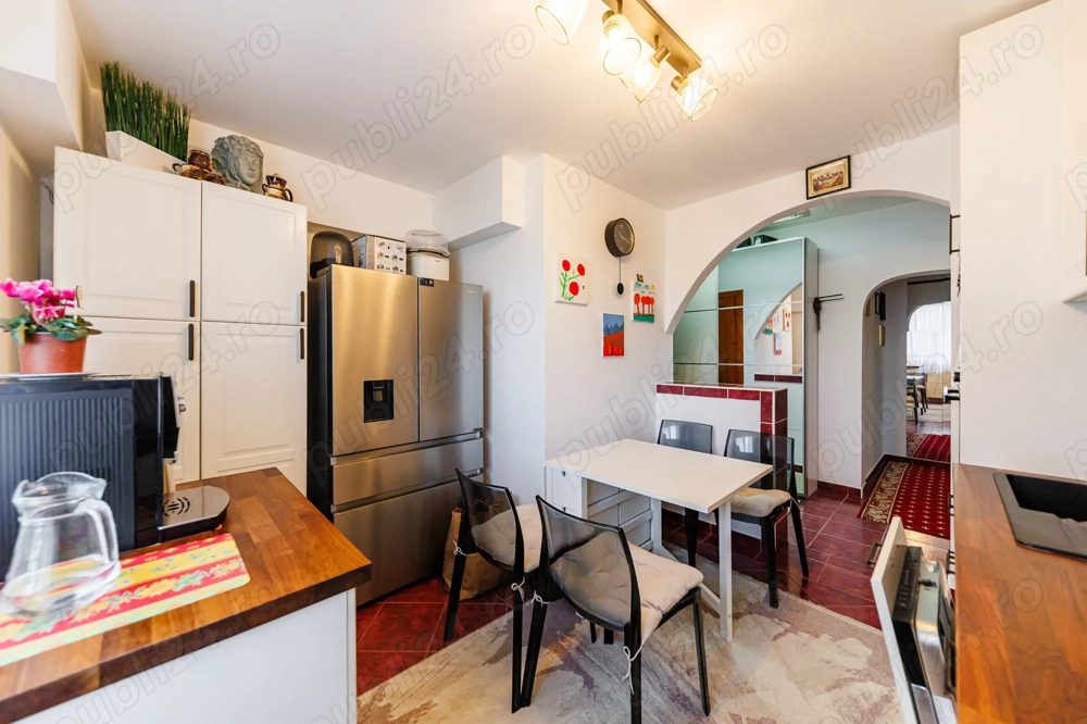 Apartamen cu 4 camere de 81 mp utili, etaj intermediar - foto 2