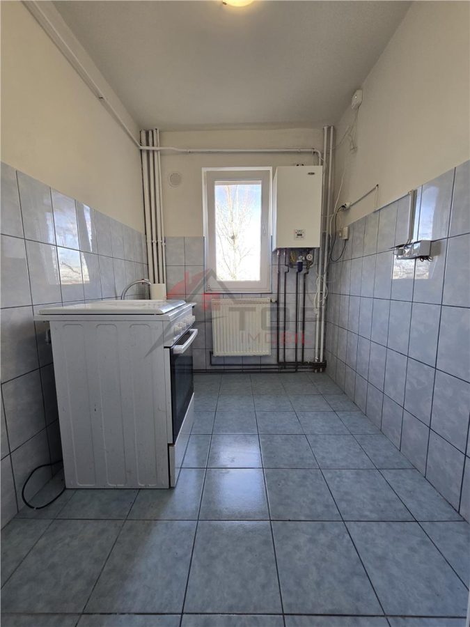 Etaj 2 - Mircea cel Batran, 2 camere, liber - foto 7