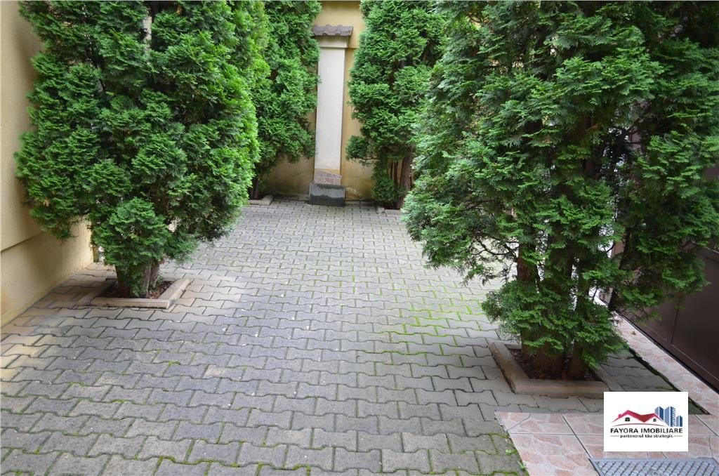 Casa si Spatiu Comercial de Vanzare Zona Semicentrala - foto 9