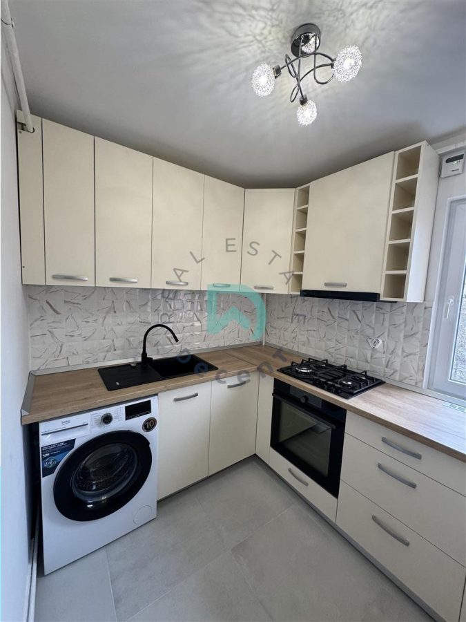 Garsoniera Astra, bloc de apartamente, Brasov - foto 9