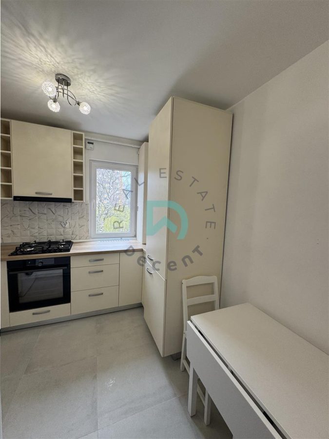 Garsoniera Astra, bloc de apartamente, Brasov - foto 10