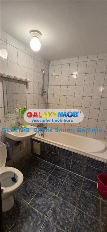 Vanzare apartament 3 camere,etaj 1, 1984, Zona Titan - foto 6