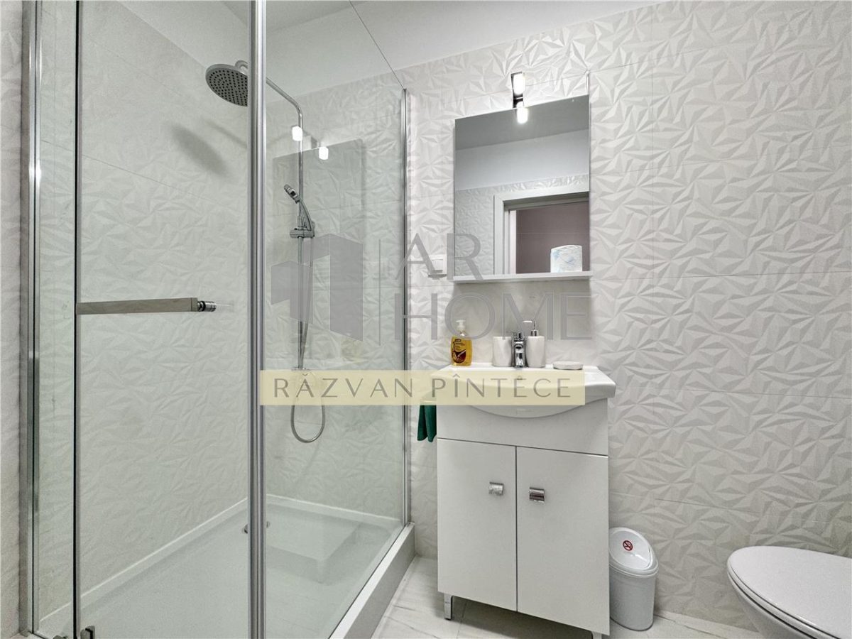 Inchiriere apartament 2 camere, partial mobilat utilat, White Tower Sud, Ploiesti. - foto 10