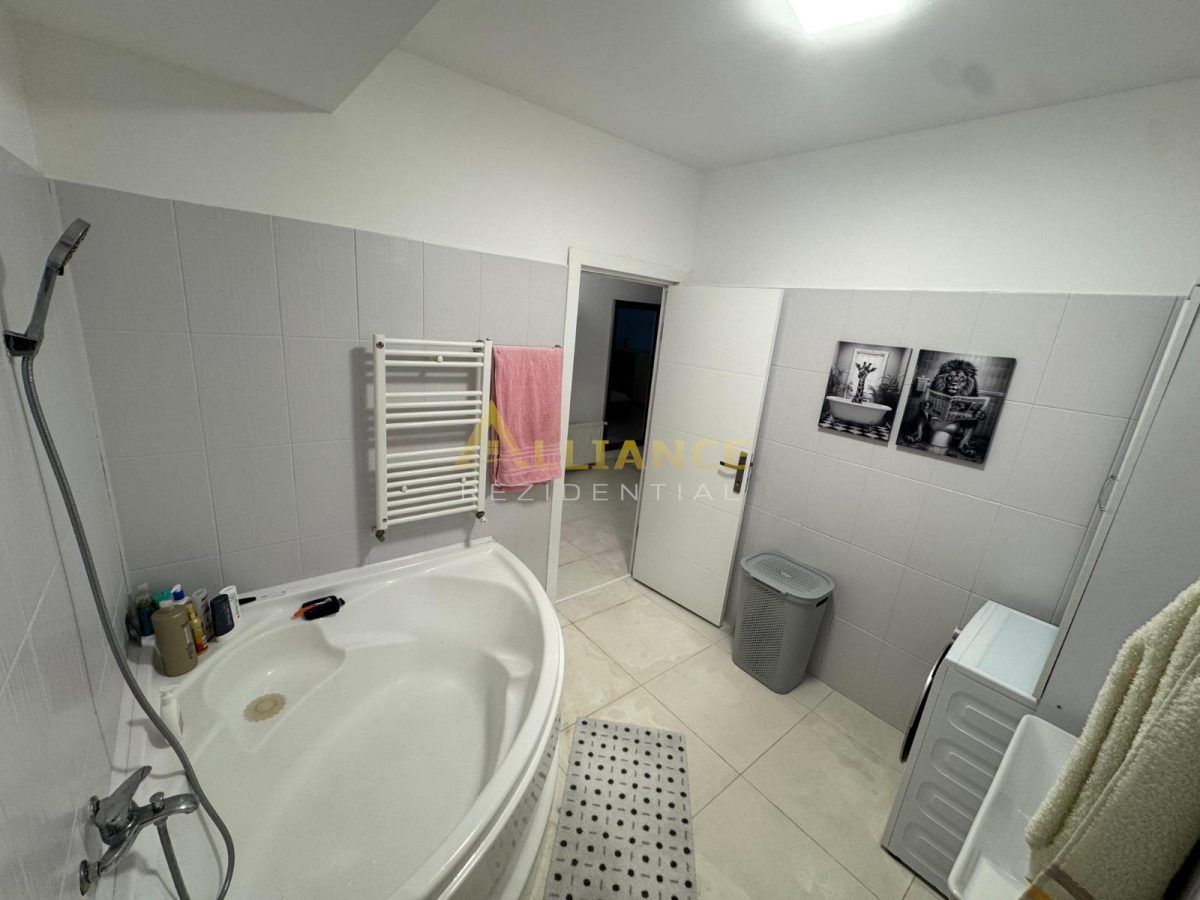 Apartament 2 camere gata de mutare Aparatorii Patriei - foto 13