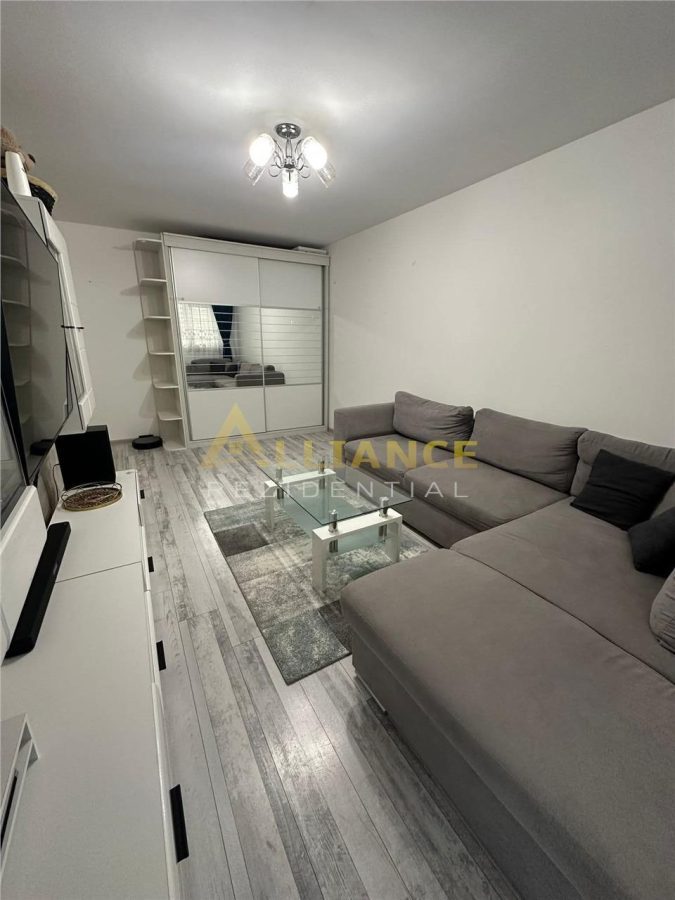 2 CAMERE DECOMANDAT + 2 PARCARI INCLUSE IN PRET - 135.000eur - 