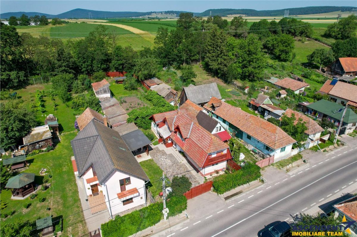 Casa primitoare in decor valoros, rodnic teren de 850mp, Ilieni, Covasna: FILM! - foto 13