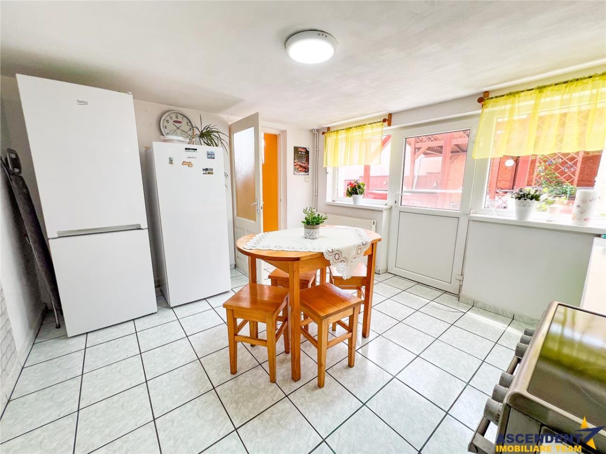 Casa primitoare in decor valoros, rodnic teren de 850mp, Ilieni, Covasna: FILM! - foto 14