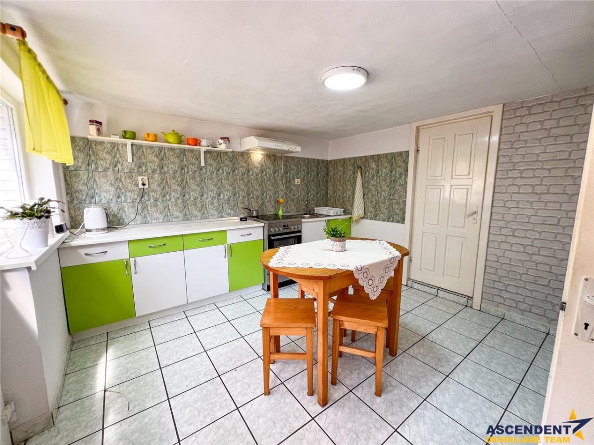 Casa primitoare in decor valoros, rodnic teren de 850mp, Ilieni, Covasna: FILM! - foto 4