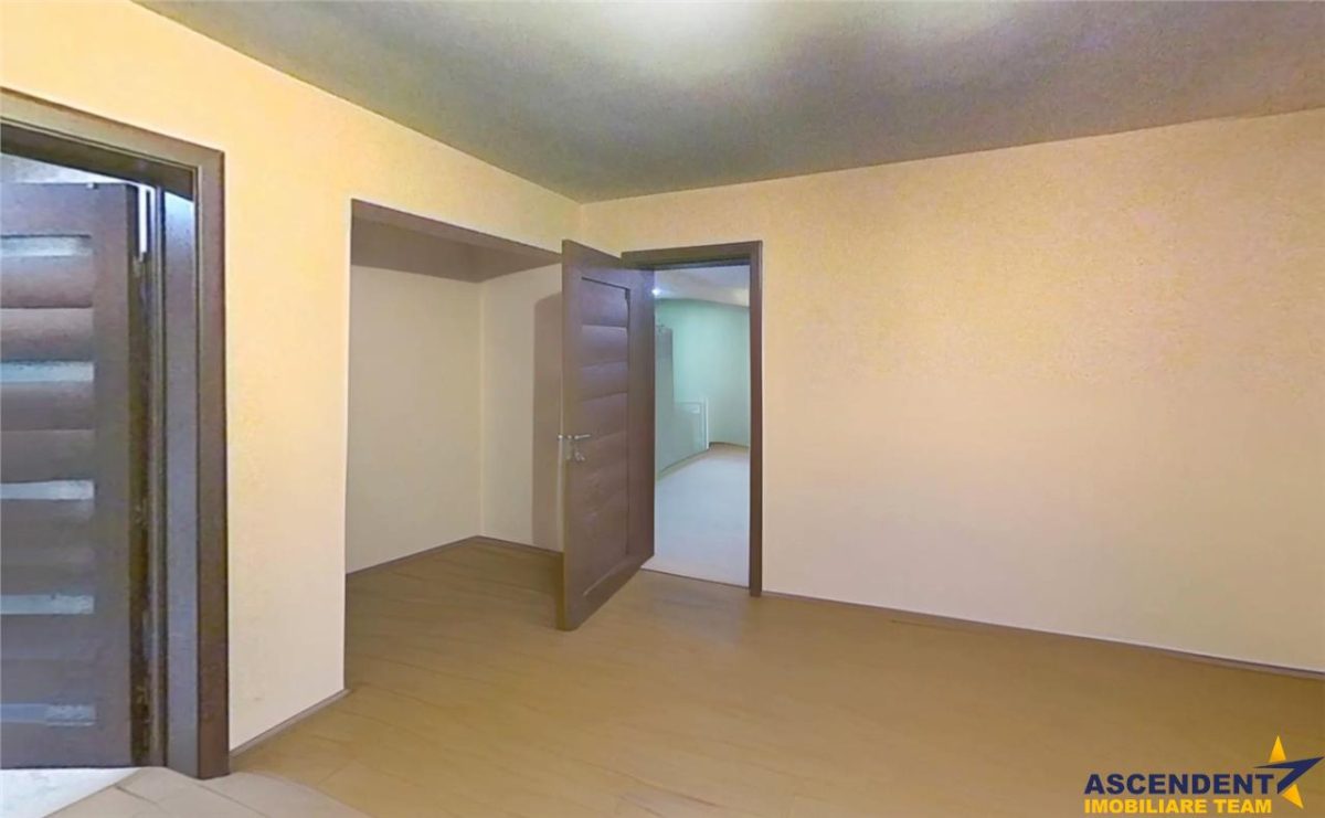 Vila individuala,5 camere,5  bai,170mp utili,areal A,teren 660 mp,Sangeorgiu de Mures - foto 11