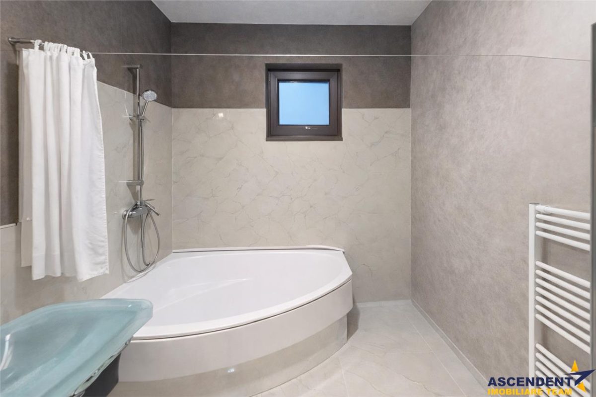 Vila individuala,5 camere,5  bai,170mp utili,areal A,teren 660 mp,Sangeorgiu de Mures - foto 5