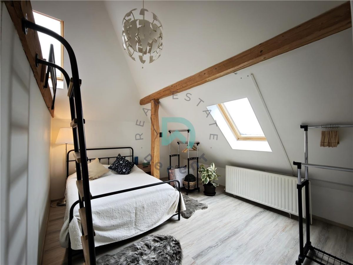 Închiriez Mansardă, Magazinul Star, Brașov - foto 2