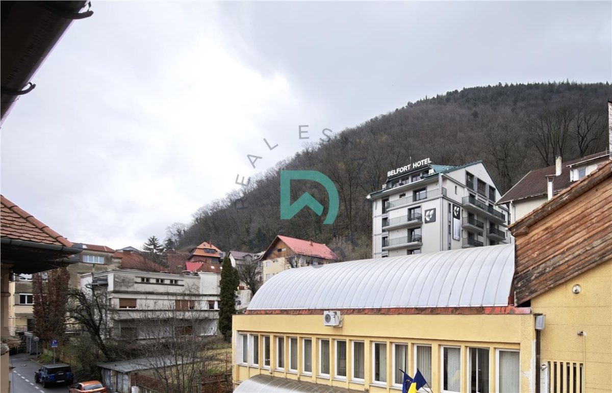 Închiriez Mansardă, Magazinul Star, Brașov - foto 17