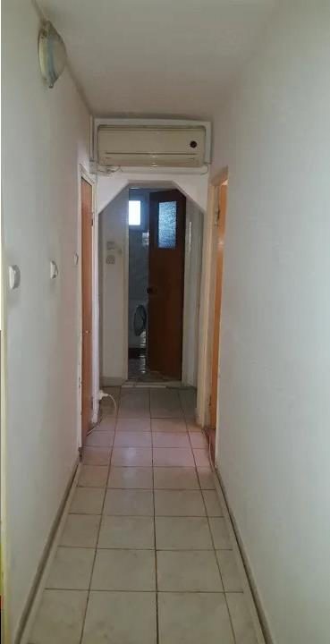 Apartament 3 camere Dristor Benzinaria Mol - 