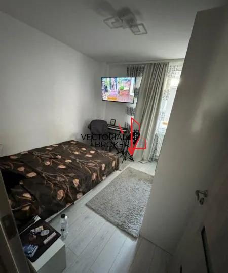 Apartament 4 camere Dristor Rimnicu Sarat Sens Giratoriu - foto 2