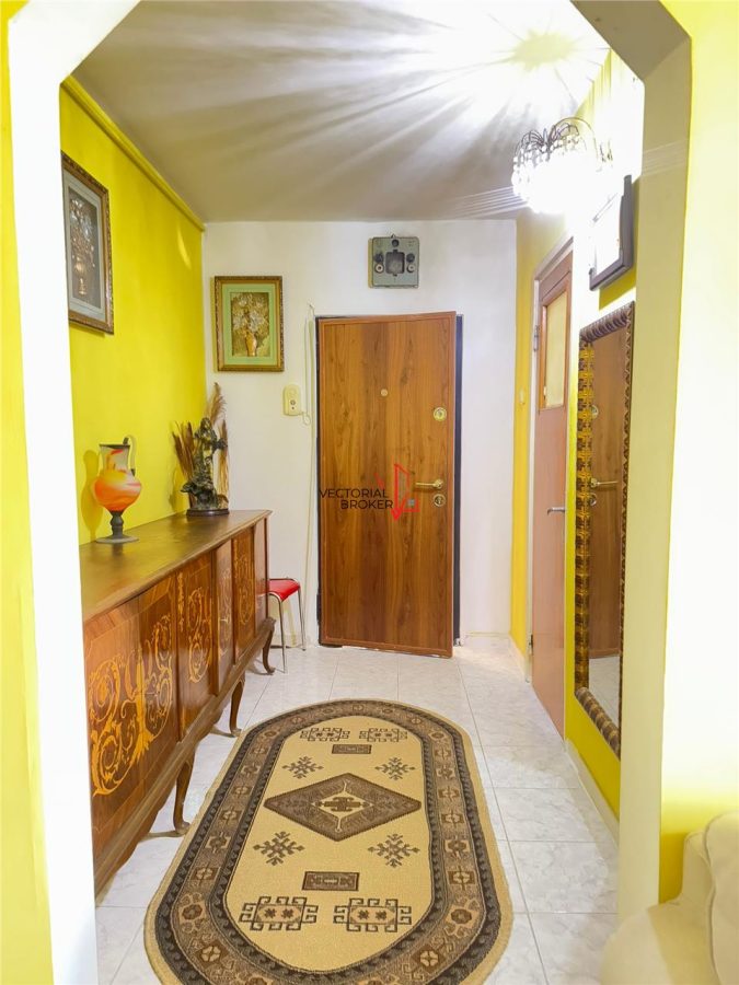 Apartament 3 camere Dristor Biserica Rimnicu Sarat - foto 10