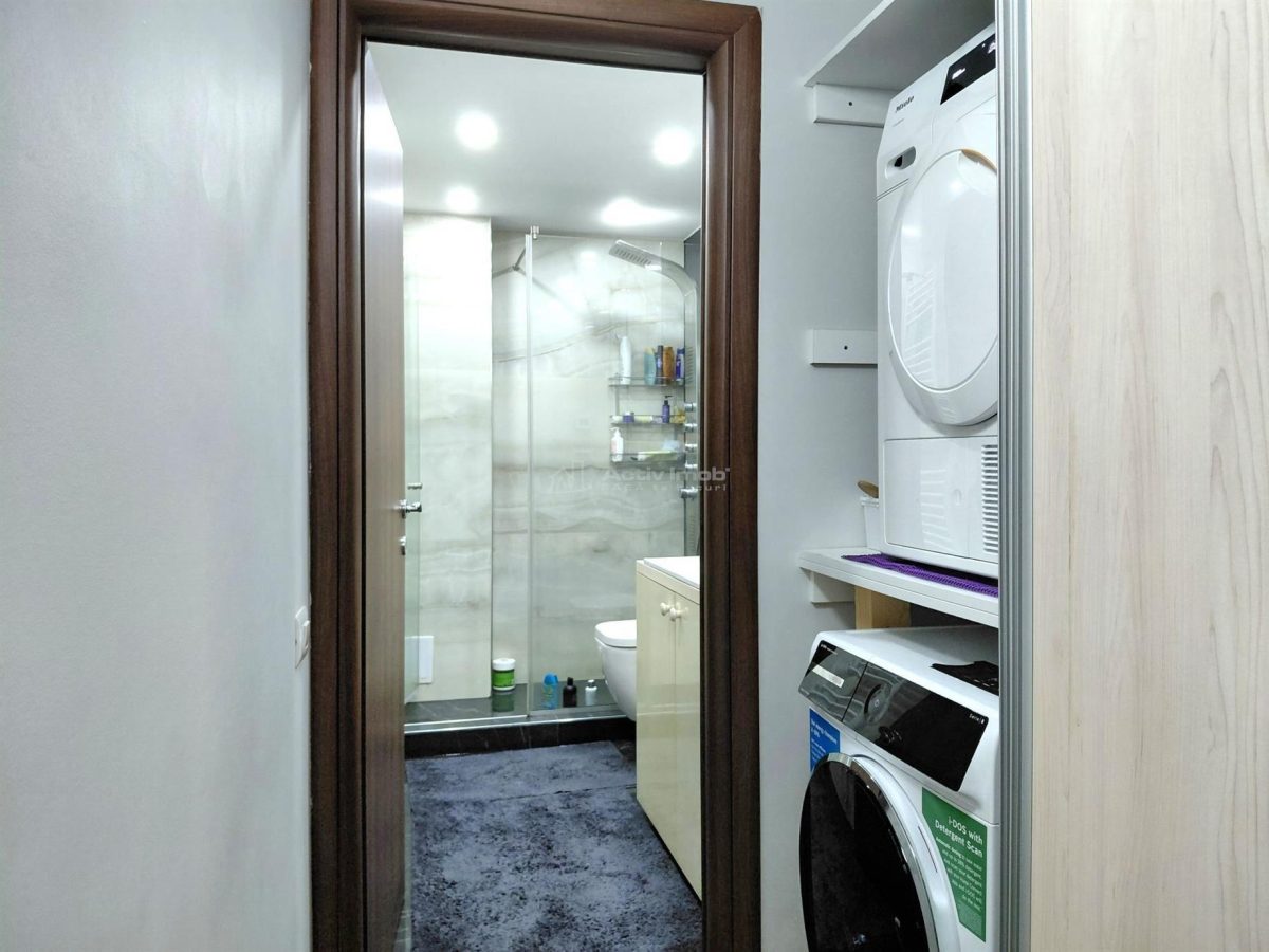 Baia Mare Ultracentral Vanzare | Apartament 4 camere etaj 2 - foto 12