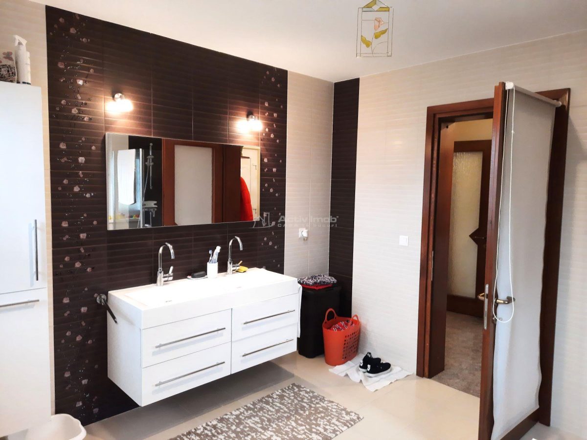 Casa individuala 275 mp | Teren 17 Ari | Tautii Magheraus - foto 14