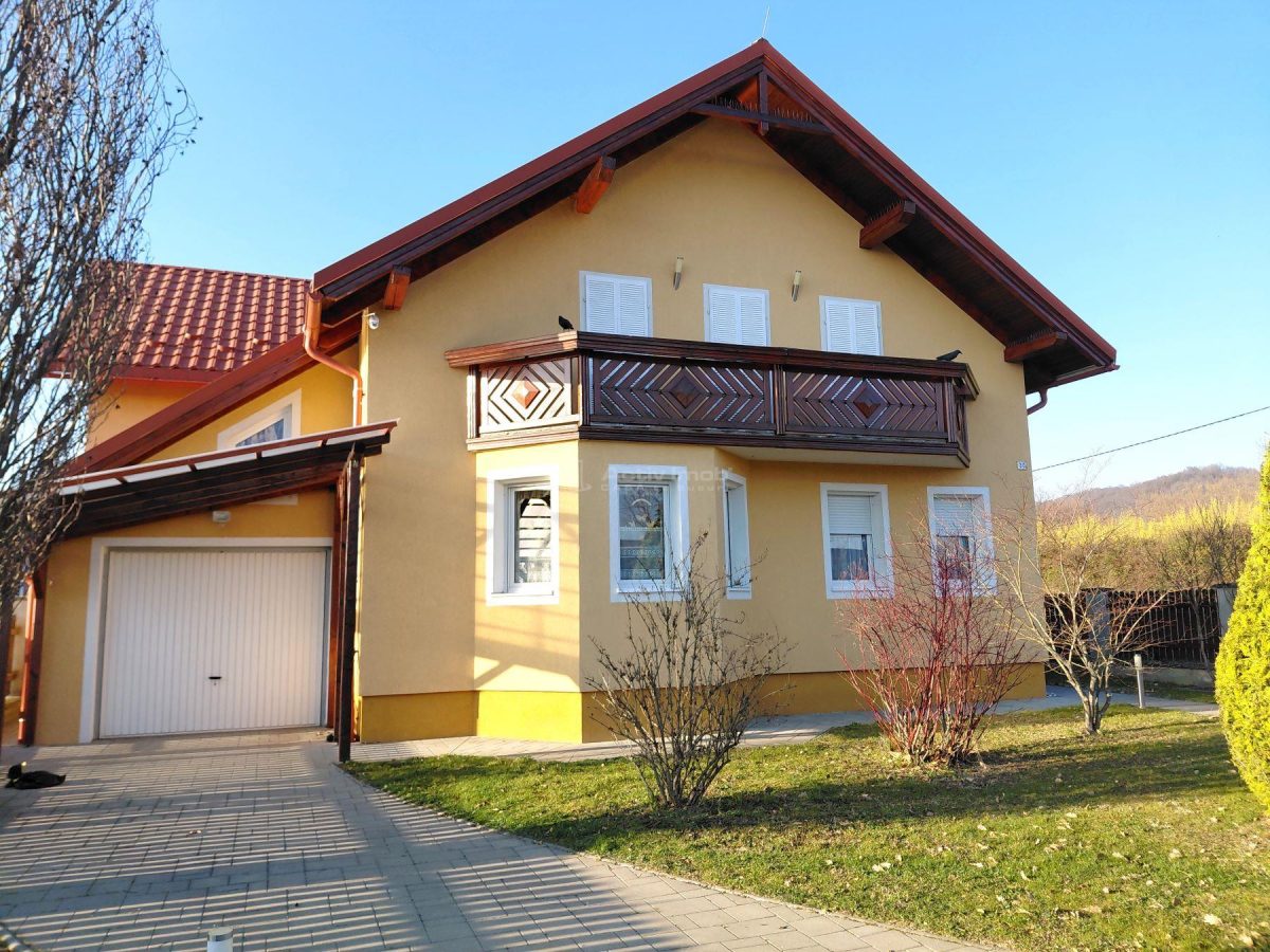 Casa individuala 275 mp | Teren 17 Ari | Tautii Magheraus - foto 5