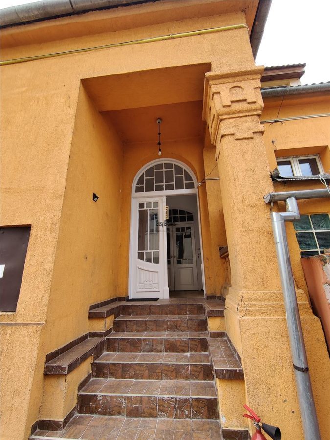 Spatii Birouri - 1200 mp - Zona Centrala - foto 2