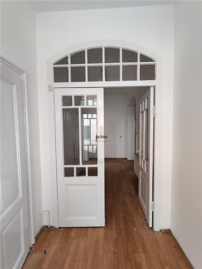 Spatii Birouri - 1200 mp - Zona Centrala - foto 4