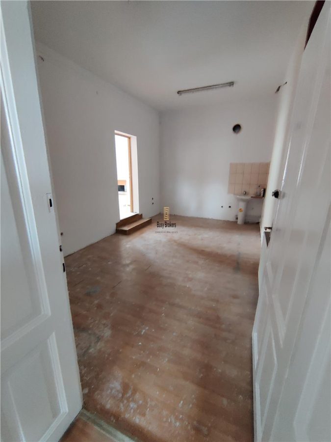 Spatii Birouri - 1200 mp - Zona Centrala - foto 7