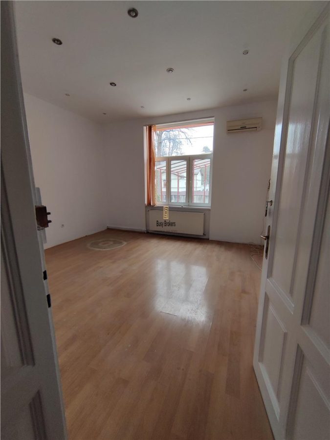 Spatii Birouri - 1200 mp - Zona Centrala - foto 8