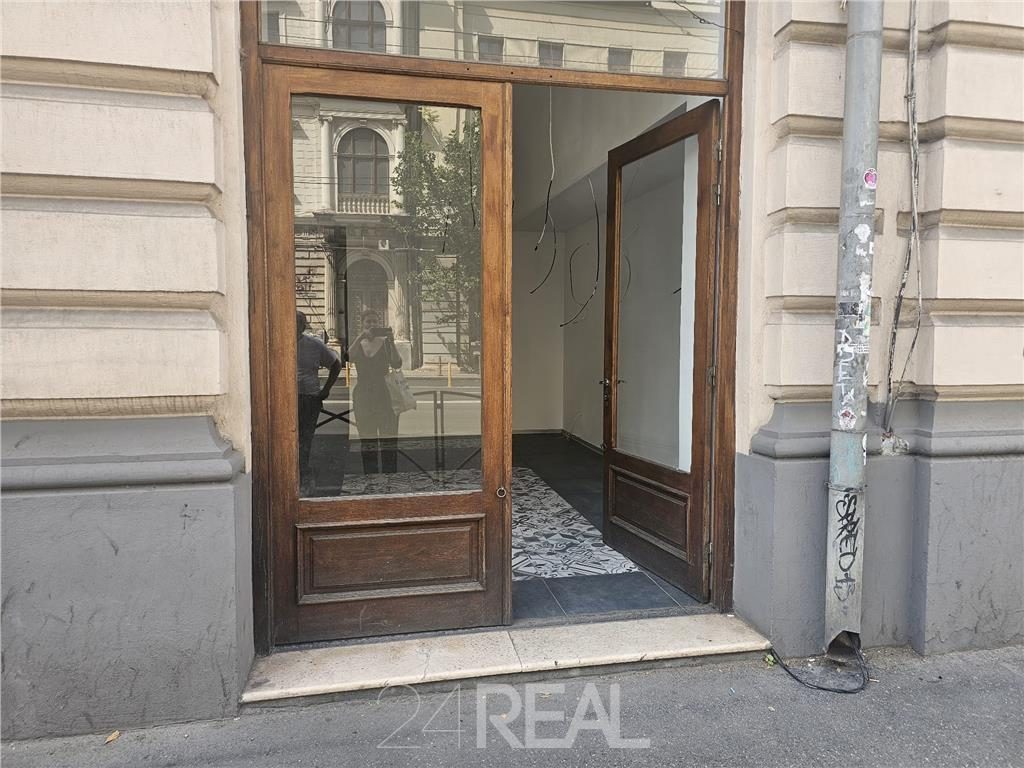 Spatiu comercial de inchiriat la Universitate - 50 mp - 