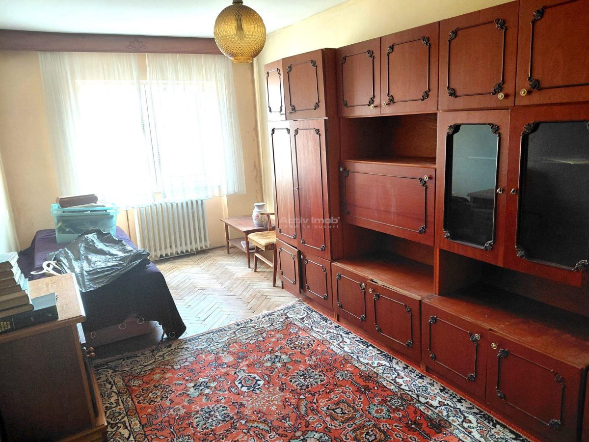 Baia Mare Vanzare | Apartament 3 camere decomandat etaj 3 | Victoriei - foto 3