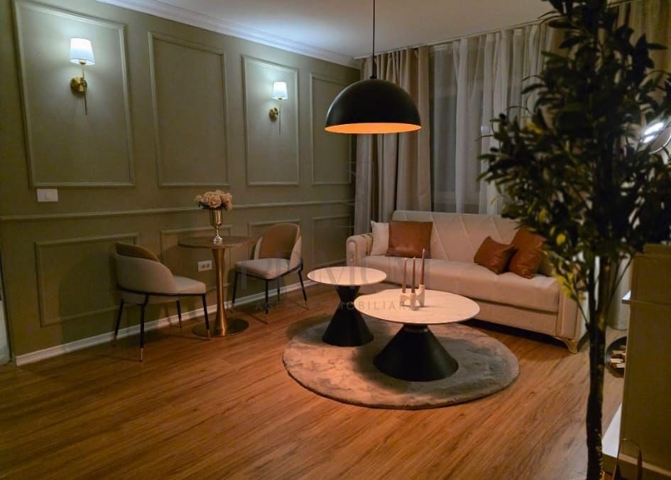 Cetatii - 3 Camere - Etaj intermediar - Complet renovat lux - Centrala termica proprie - foto 2