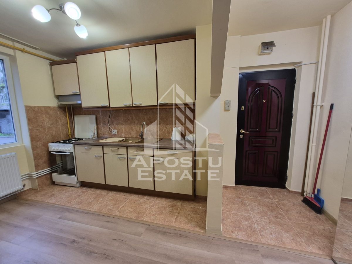 Apartament cu 3 camere,semidecomandat,de vanzare, zona Garii,Timisoara - foto 15