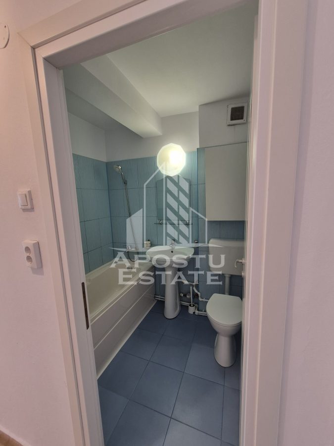 Apartament cu 3 camere,semidecomandat,de vanzare, zona Garii,Timisoara - foto 6