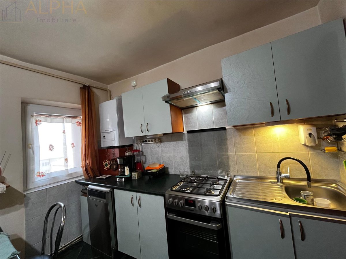 Apartament 2 camere decomandat, 58 mp, etaj 6/8, zona Biserica Sfanta Ana - foto 4