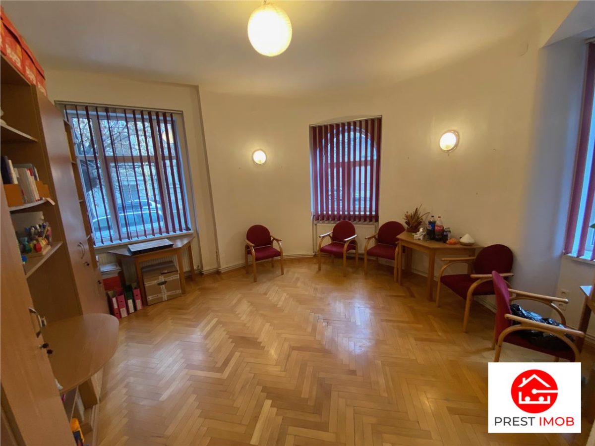 De inchiriat spatiu pentru birouri in zona centrala - 