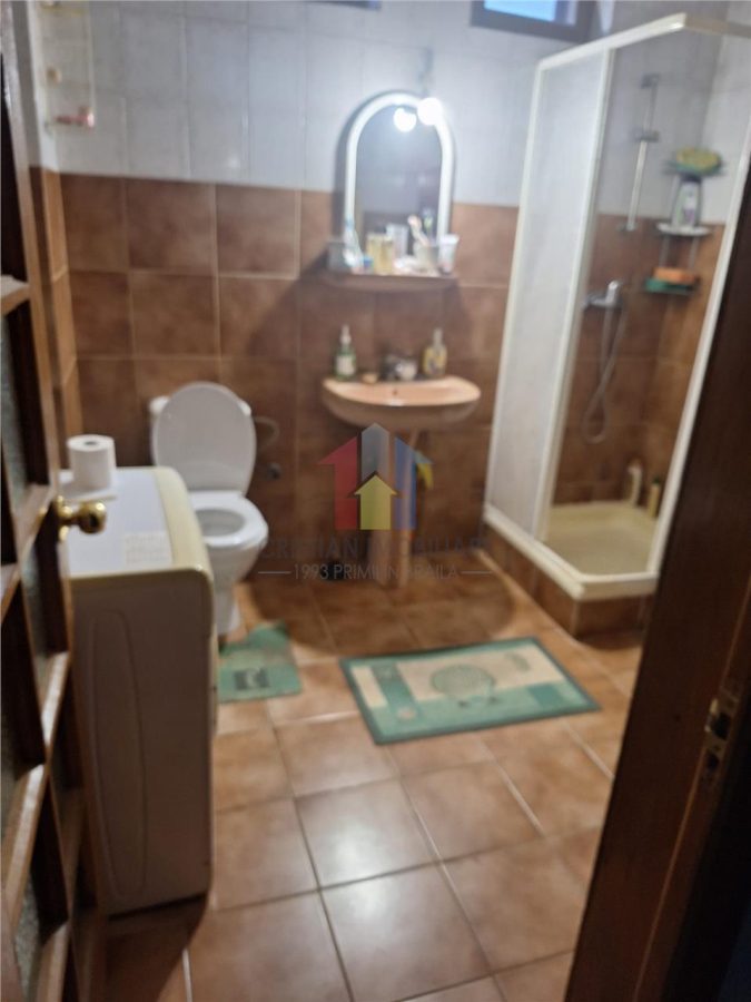 Vila S+P+1+M- Islaz, 8 camere, Suprafata teren 971 mp, Suprafata construita 410 mp - foto 14