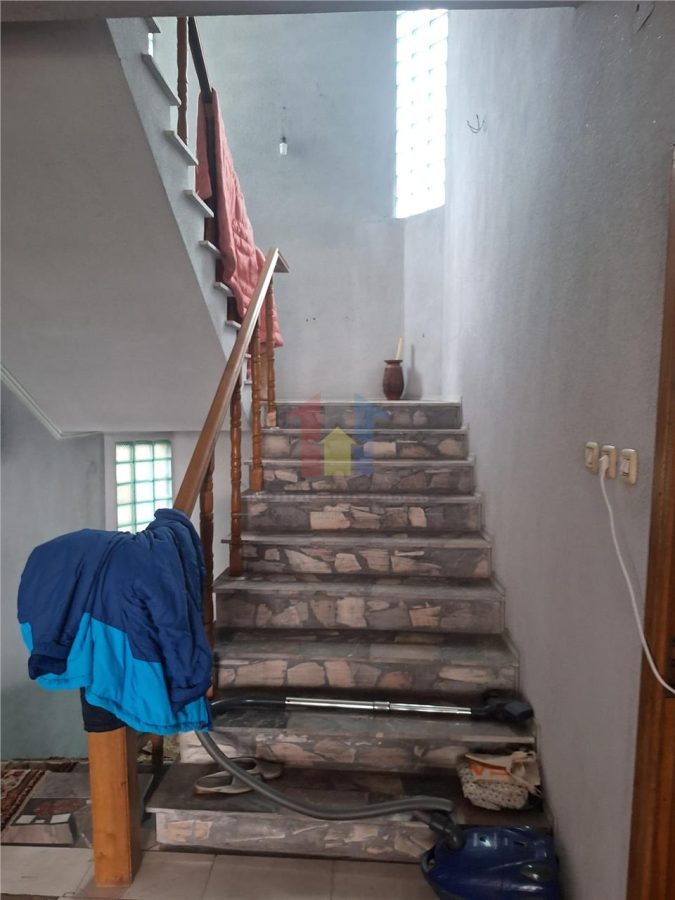 Vila S+P+1+M- Islaz, 8 camere, Suprafata teren 971 mp, Suprafata construita 410 mp - foto 8