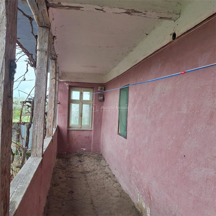 Casa cu Gradina si Teren, 4636 MP. Ghertenis - foto 21