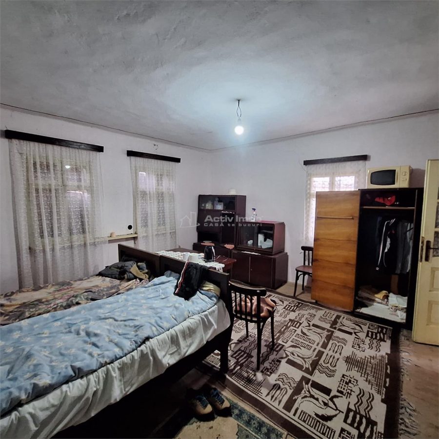 Casa cu Gradina si Teren, 4636 MP. Ghertenis - foto 7