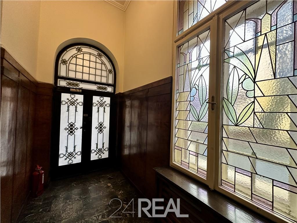 Vila deosebita de inchiriat, pentru birouri - 640 mp - foto 11