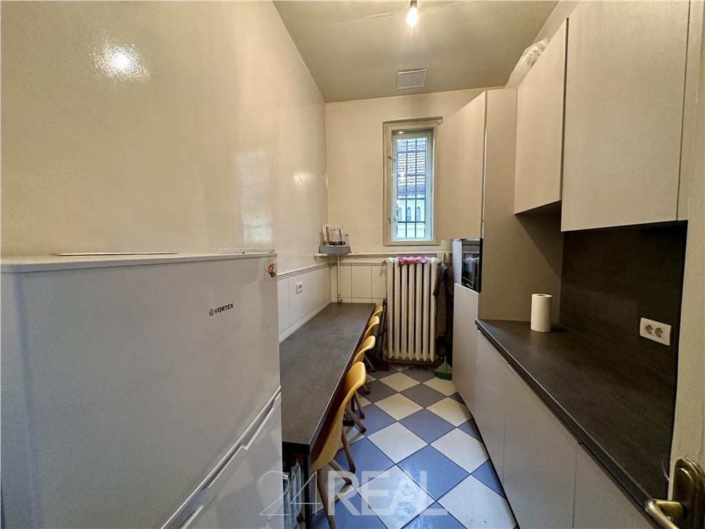 Vila deosebita de inchiriat, pentru birouri - 640 mp - foto 12