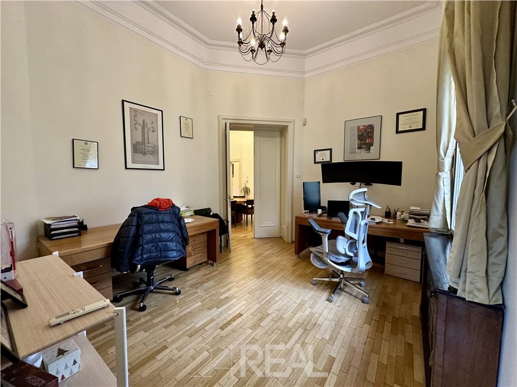 Vila deosebita de inchiriat, pentru birouri - 640 mp - foto 20