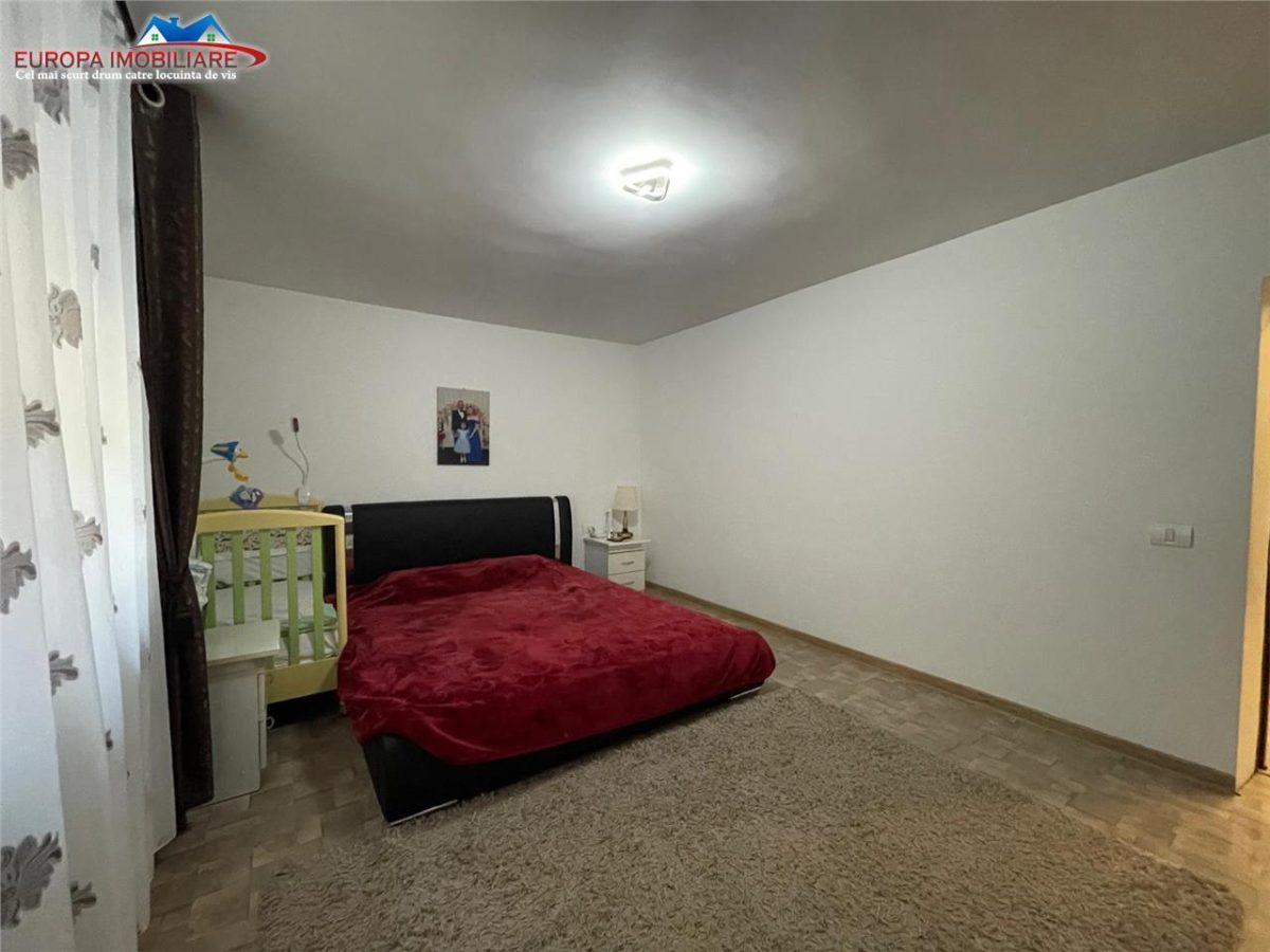 Casa P+M de vanzare zona centrala Tulcea - foto 12