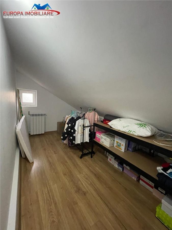 Casa P+M de vanzare zona centrala Tulcea - foto 17