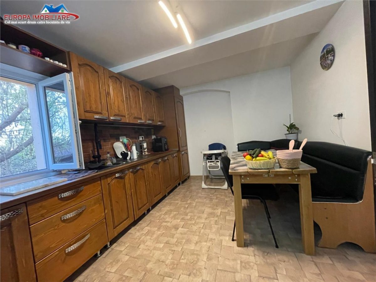 Casa P+M de vanzare zona centrala Tulcea - foto 10