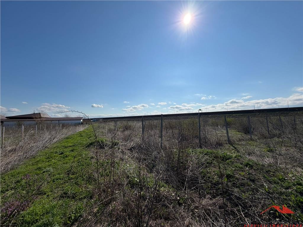 Teren intravilan 700mp in zona de Nord de vanzare - foto 7