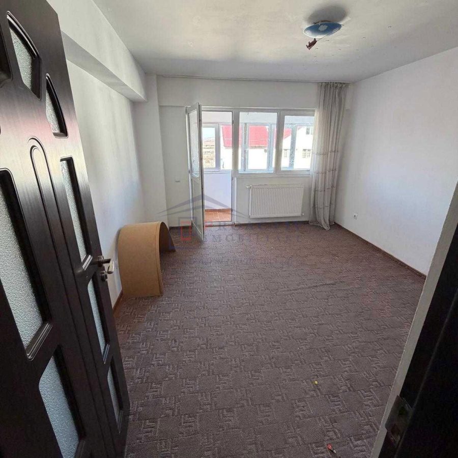 Apartament 3 camere | Burdujeni | Bloc Nou | Etaj Intermediar | 3c-4561 - foto 2