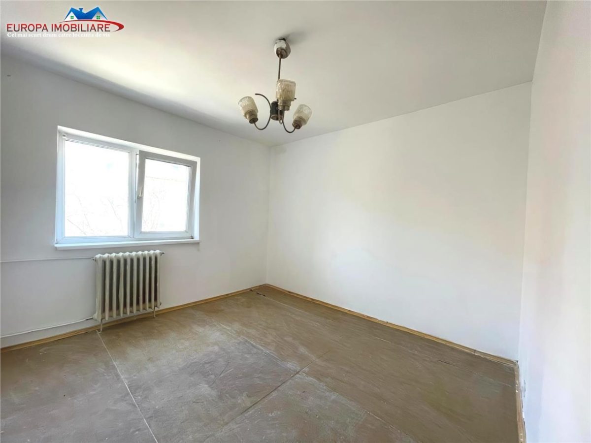 Apartament 2 camere de vanzare zona C5 Tulcea - foto 4