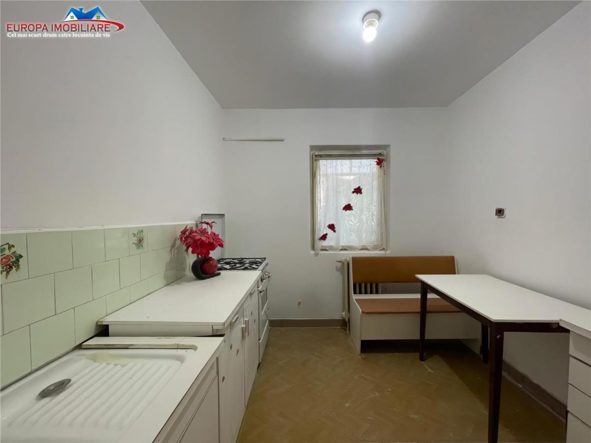 Apartament 2 camere de vanzare zona C5 Tulcea - foto 6
